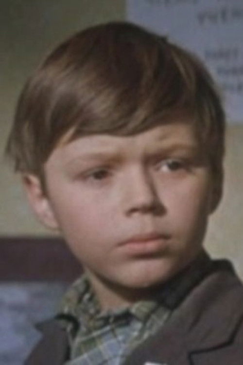 Mikhail Kozlovsky as Vladimir, Alexey's friend