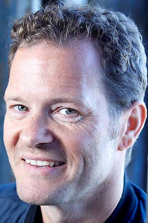 Claus Riis Østergaard as Father