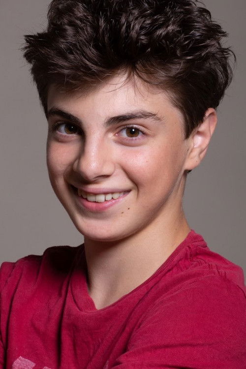 Edoardo Brandi as Giulio