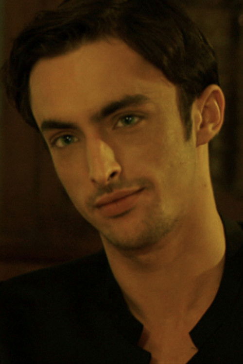 Xavier Conrad Ducrocq as Florentin
