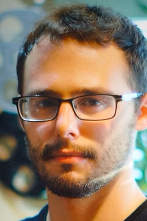 Daniel Smith as Johnny