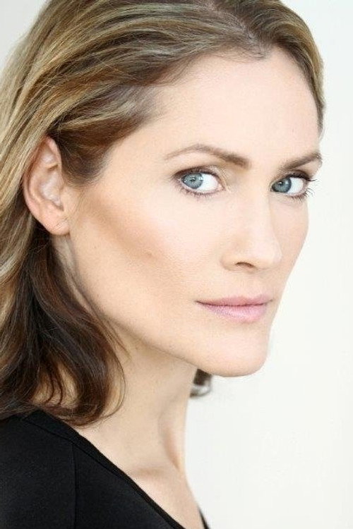 Carolyn Anderson as Ellen