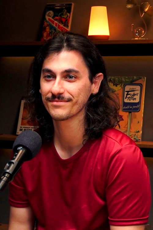 Lucas Longhi as Lucas Longhi