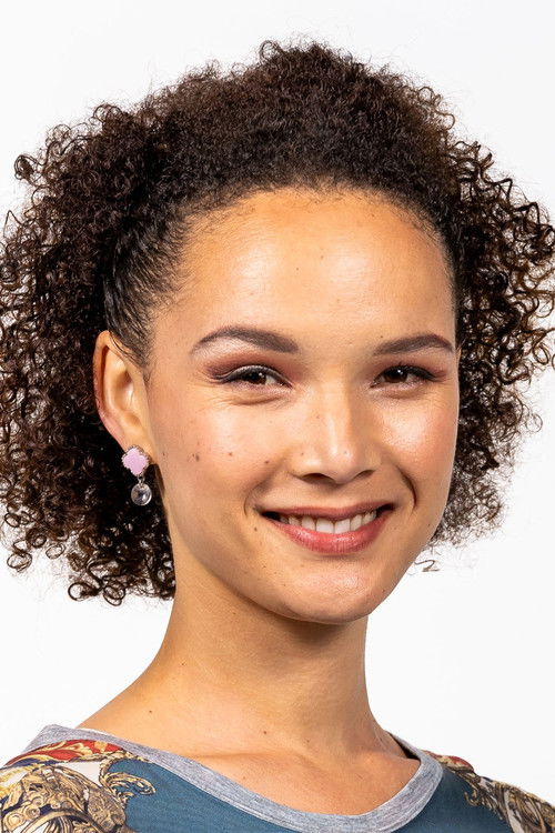 Gretchen Ramsden as Hestertjie