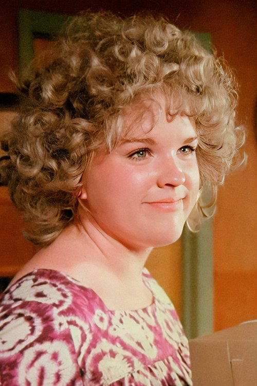 Rhonda Fultz as Molly