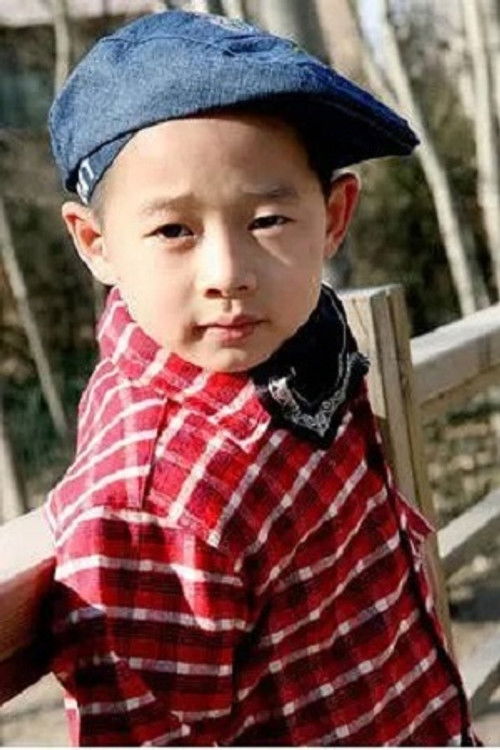 Zhang Jia-Jun as Young Fang Da