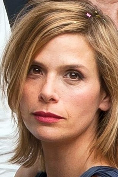 Olga Sékulic as Katia