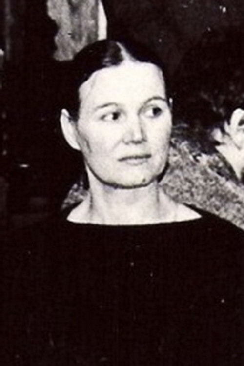 Galina Popova as 