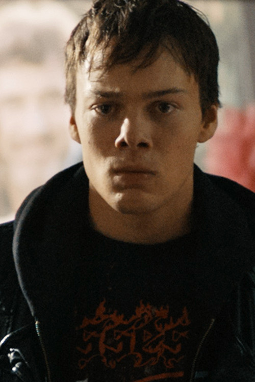 Andreas Warmbrunn as