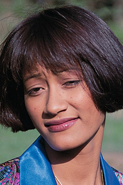 Linda Moore as Sleen Kah