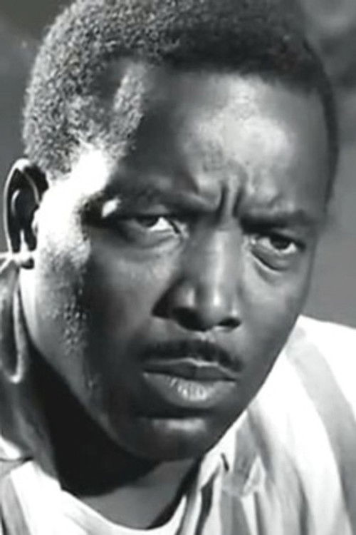 Eliezer Gomes as Augusto