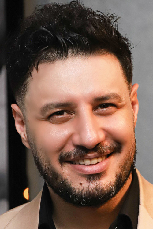 Javad Ezzati as Soldier