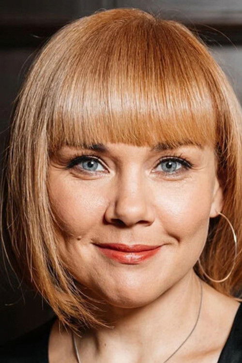 Elena Zhdanova as Tatyana’s mom