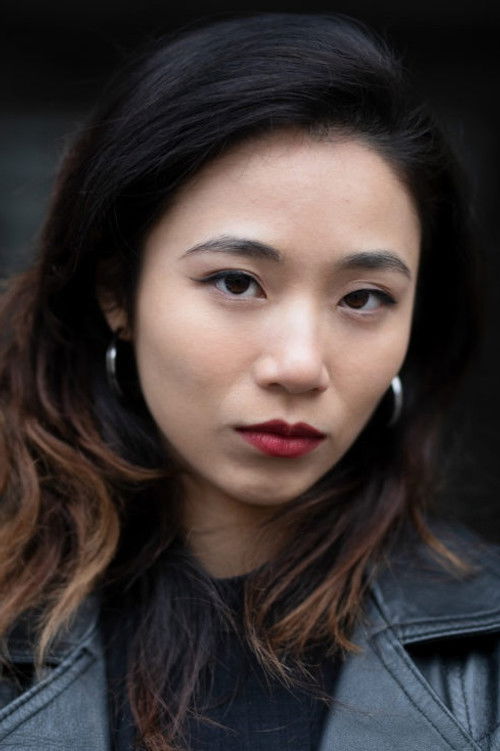 Elisa Wong as Ragazza cinese