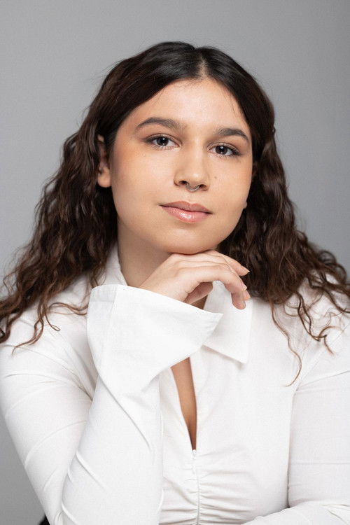 Tania Godoy as Carmela