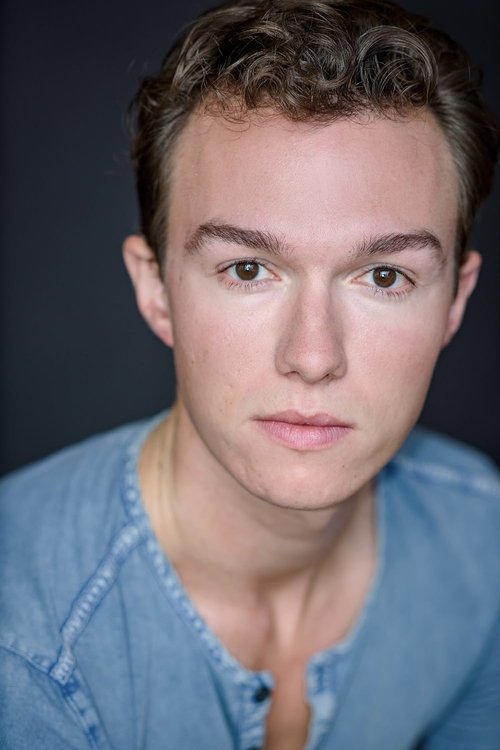 Luke Bosco as Male Counselor