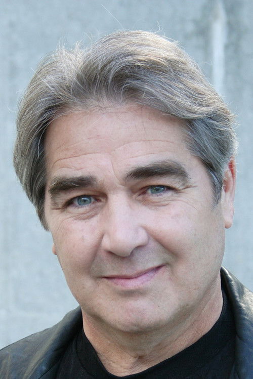 Cary Huff as Army Bugler (uncredited)