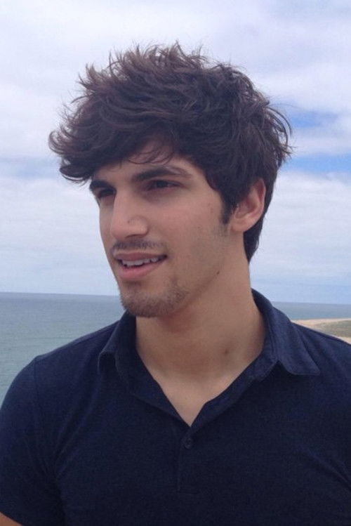 Francisco Sousa as Pedro "Rebenta-Trombas" Ribeiro