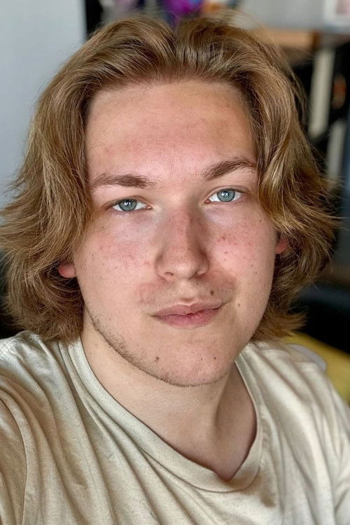 Braedon Kulick as Melvin