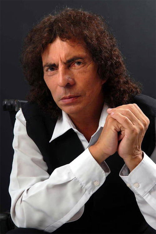 Alejandro Dolina as 