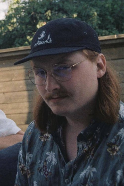 Kasper Klæbo Nelson as Tobias