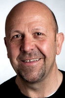 Thierry Calas as Un gendarme