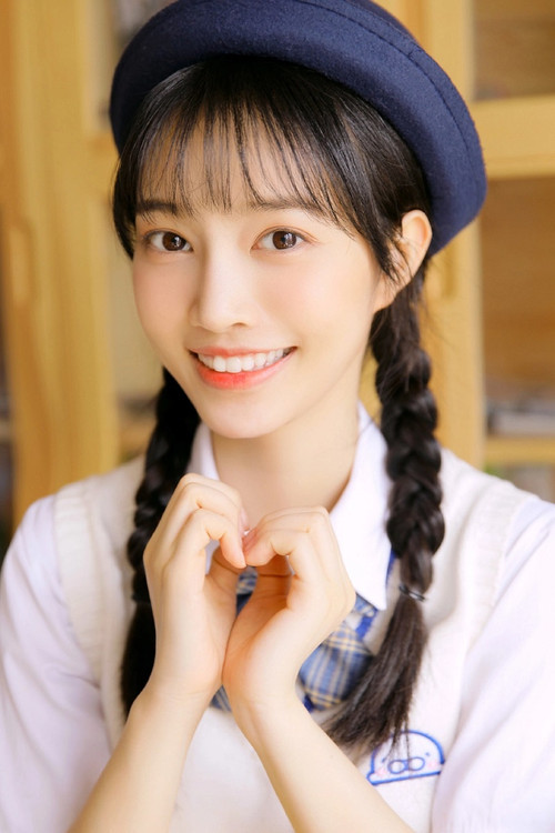 Yuan Jia Yi as Shi Ya