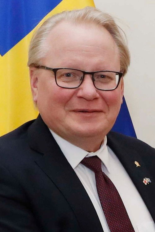 Peter Hultqvist as Self
