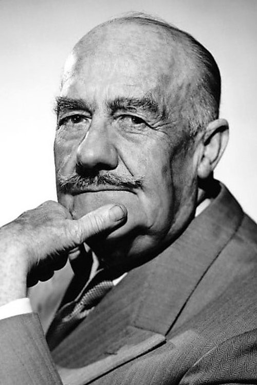 Ronald Squire as Alfred Travers