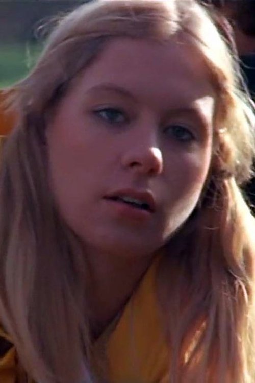 Lydie Begey as Colette, homeschooled teen girl