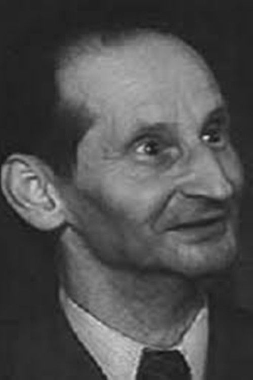 Czesław Roszkowski as Counselor Baczyński / Koziołek, lost-and-found office worker