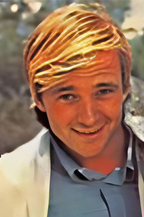 Lutz Hochstraate as Pater