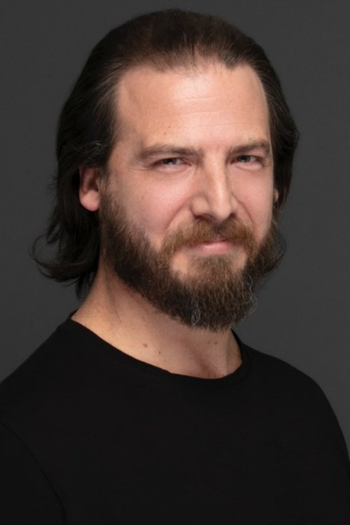 Alkan Kızılırmak as Kont Albert / Abdullah Ali