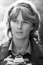 Czinkóczi Zsuzsa as Eszter