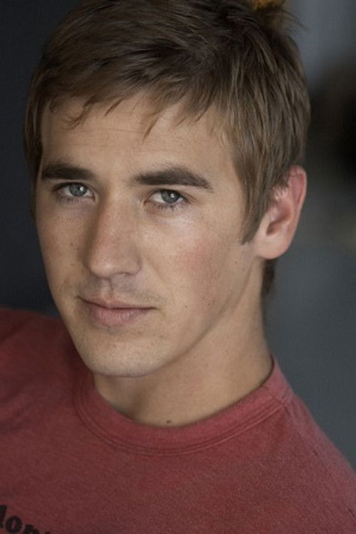 Jeremy Scott Glenn as SSG Lucas Teed