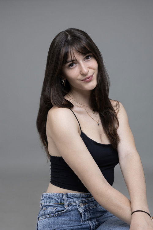 Garance Mesnier as Paloma