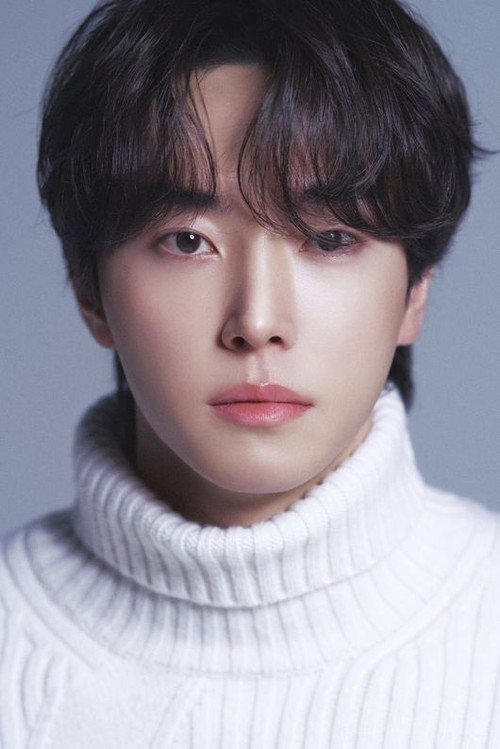 Lee Tae-hee as Min-cheol