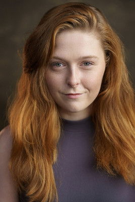 Chelsea Grace as Harriette