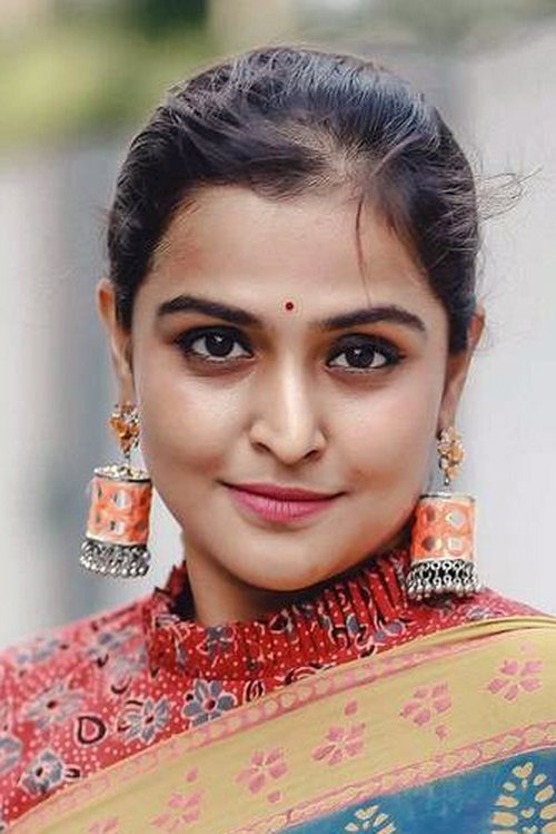 Remya Nambeesan as Sussan Thomas