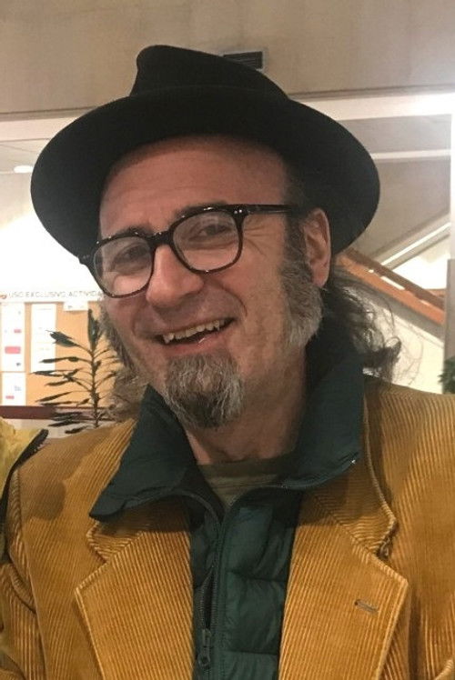 Víctor Pi as Miguel