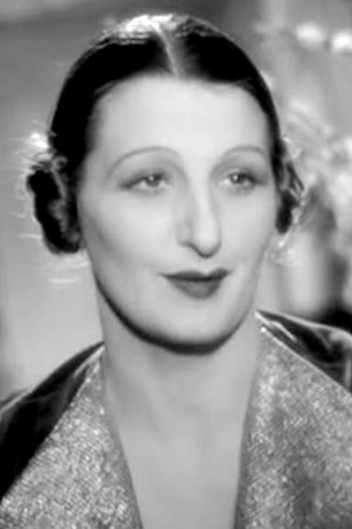 Marthe Mellot as Nun