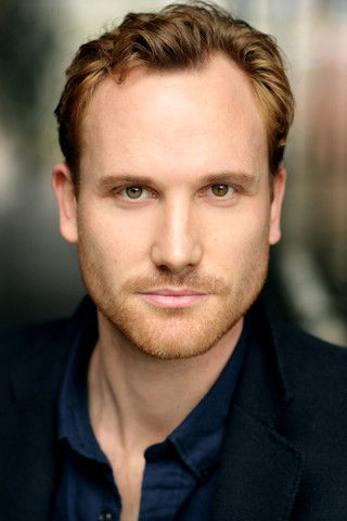 Jack Hawkins as Roland