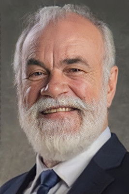 Cacá Amaral as Décio