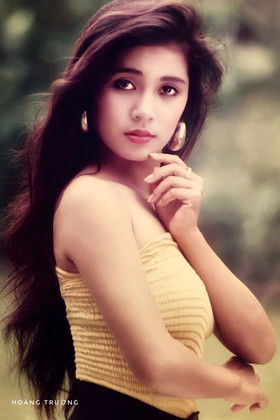 Việt Trinh as Vân Nhị nương