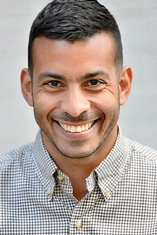 Nelson Reguera as Himself