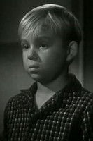 Andrei Filatov as Yura