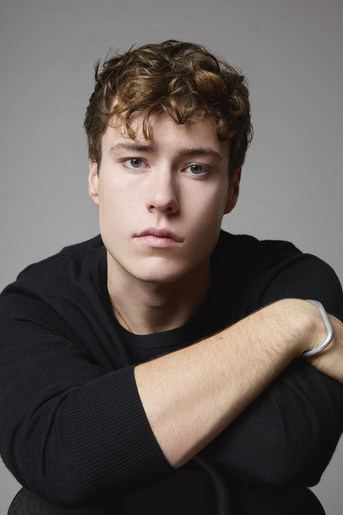 Nick Skonberg as Ross