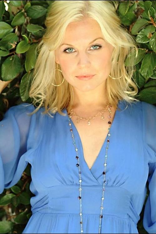 Suzanne Jamieson as Cathleen West