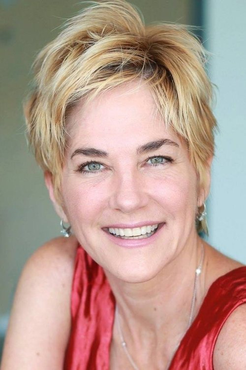 Kassie DePaiva as Bobby Joe
