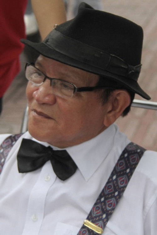 Xuân Định as Điển